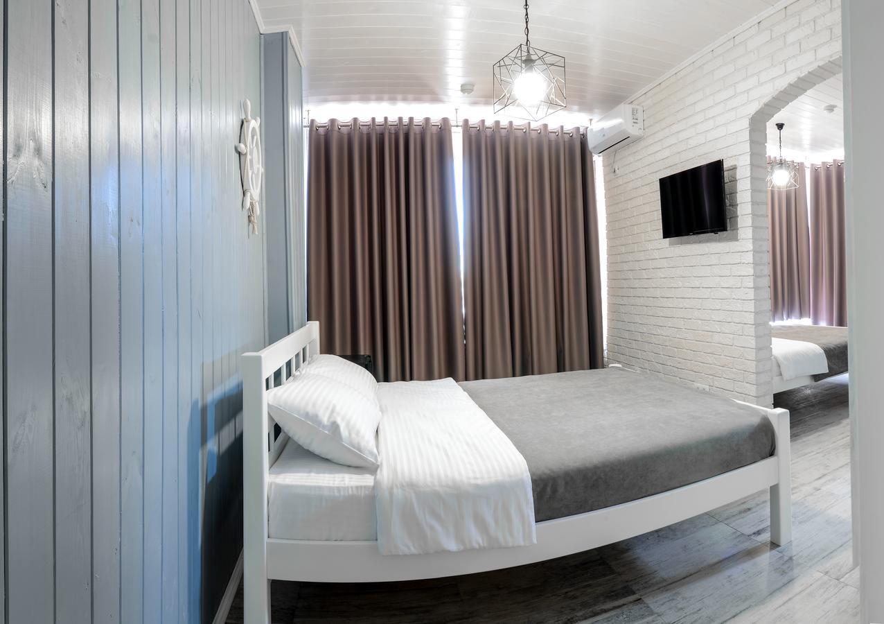 Captain Hotel Zatoka Εξωτερικό φωτογραφία