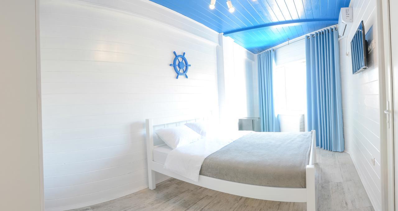Captain Hotel Zatoka Εξωτερικό φωτογραφία